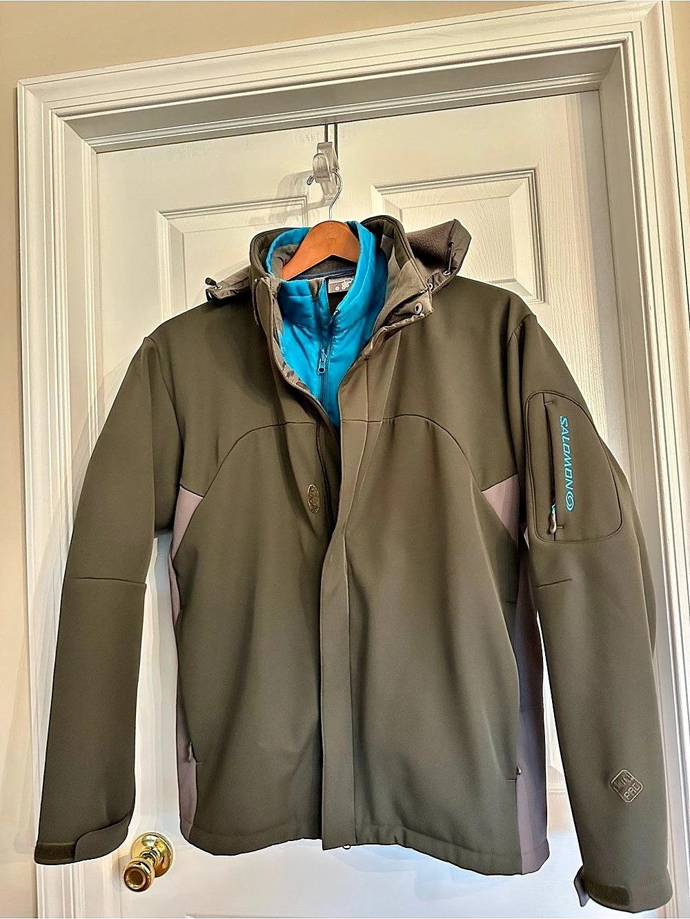 Salomon Snowtrip Softshell Men's 3-in-1 Ski Jacket; WinterGreen & Blue; Size XL